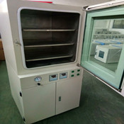上海210L立式电热真空干燥箱